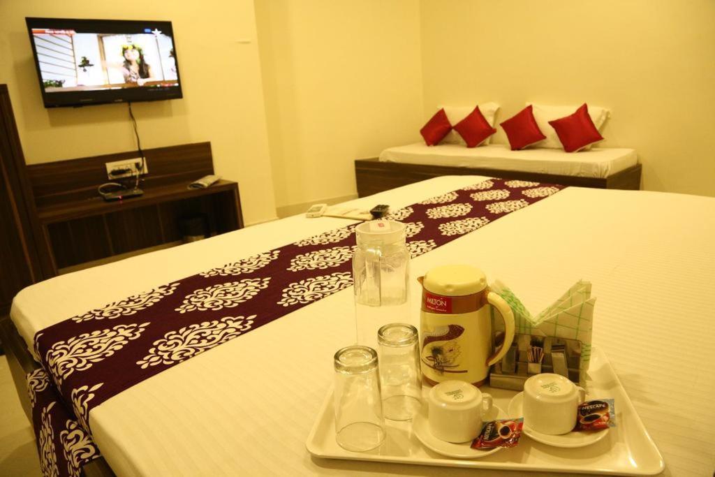 Kingsway Hotel And Restaurant Ajmer Dargah 350 Meter Екстериор снимка