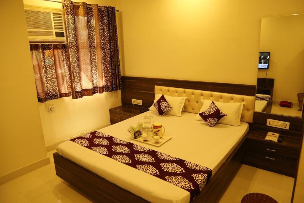Kingsway Hotel And Restaurant Ajmer Dargah 350 Meter Екстериор снимка